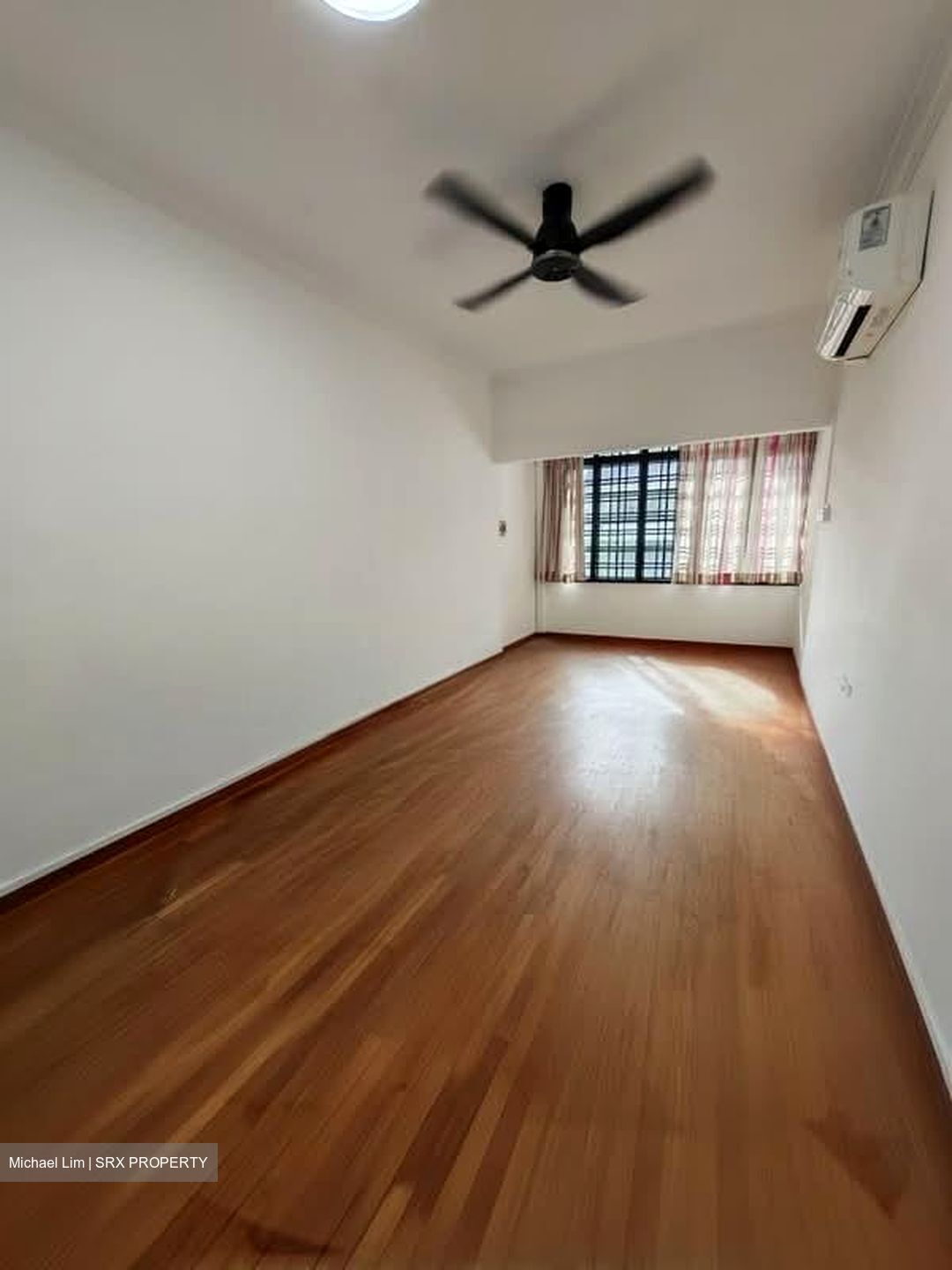 Jalan Pemimpin (D20), Terrace #560798921